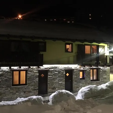 Arianna Bilocale Fraiteve Apartman *